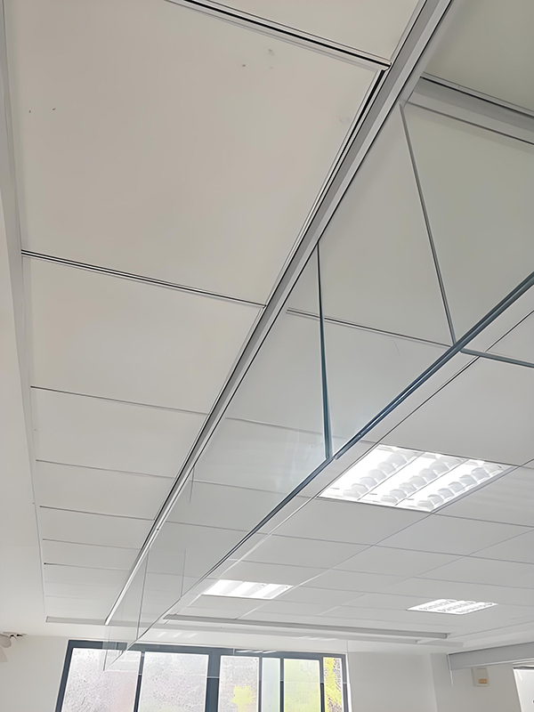 麦盖提玻璃麦盖提挡烟垂壁