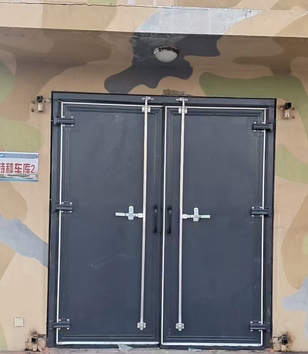 麦盖提工业平开门 麦盖提工业平开门