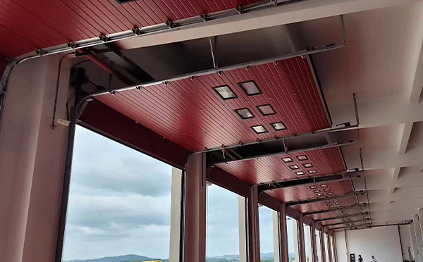 麦盖提工业翻板门