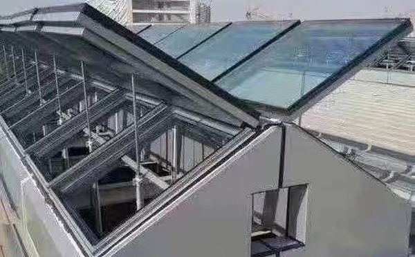 电动麦盖提排烟窗适合安装在什么地方