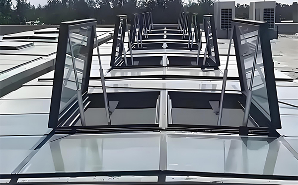 麦盖提兰州麦盖提排烟窗选型安装与维护实用指南