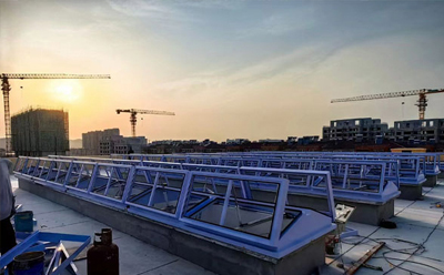 消防麦盖提排烟窗开启角度