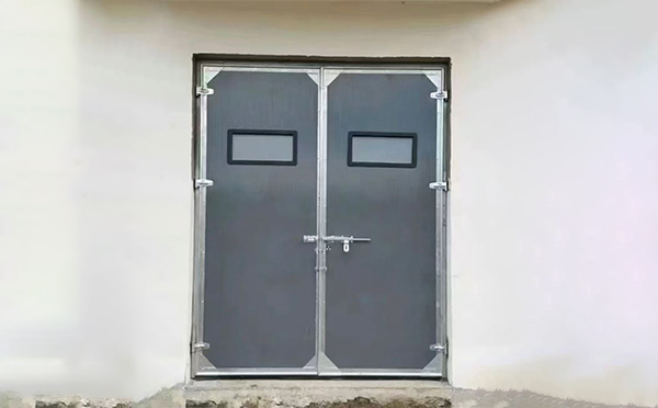 麦盖提工业门在高温作业区域的运行表现