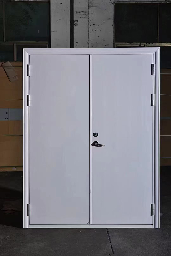 酒店项目完成公共区域麦盖提防火门布设